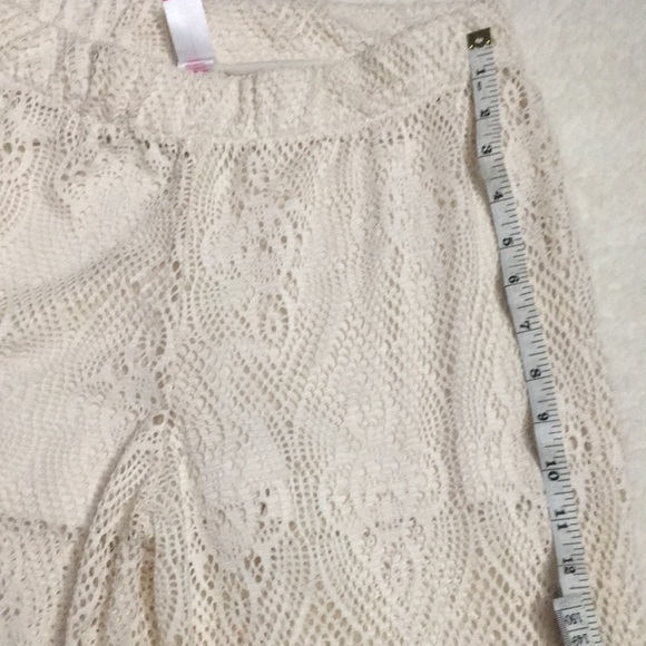 No boundaries lace pants with shorts - Picture 7 of 7
